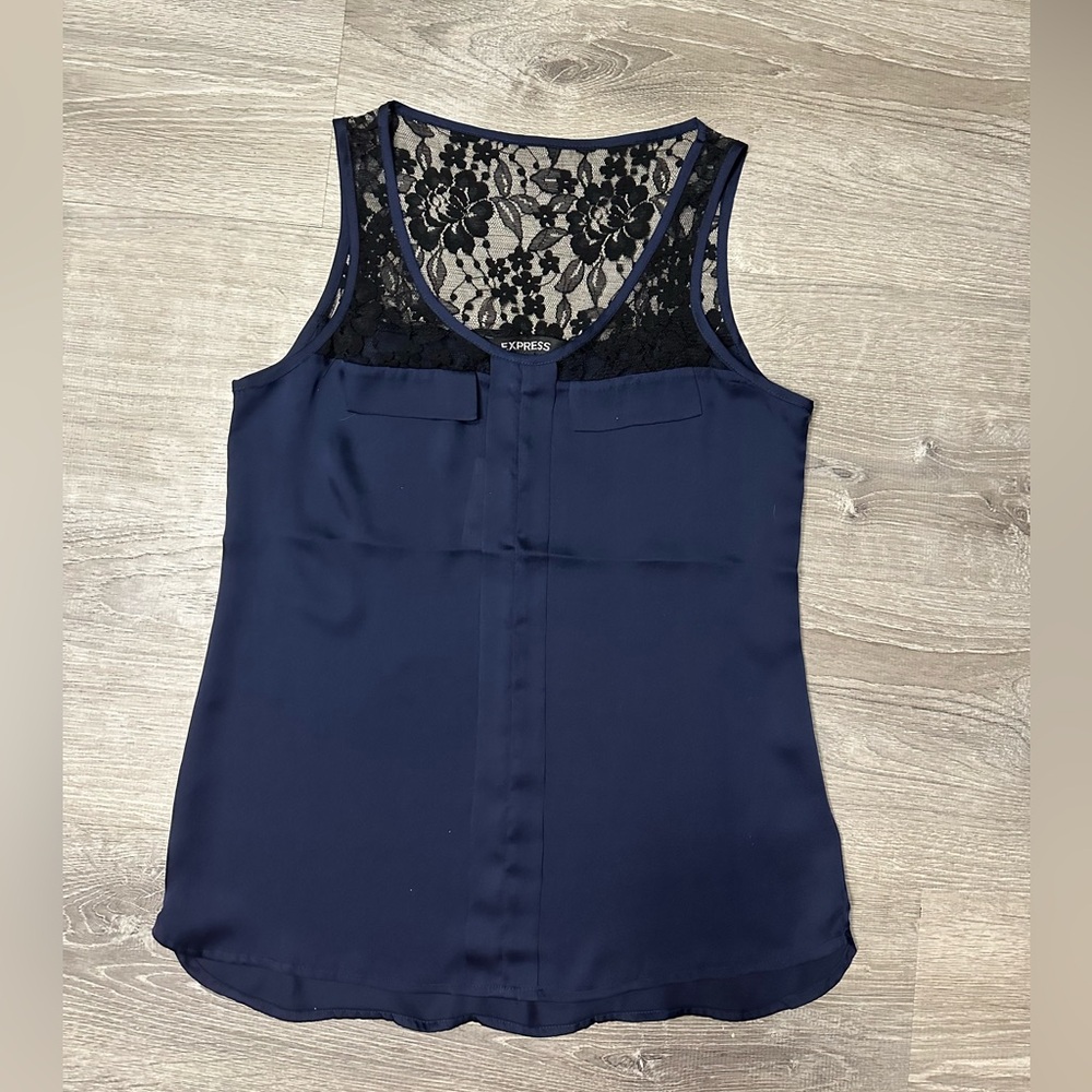 •EXPRESS• BLOUSE - Picture 4 of 6